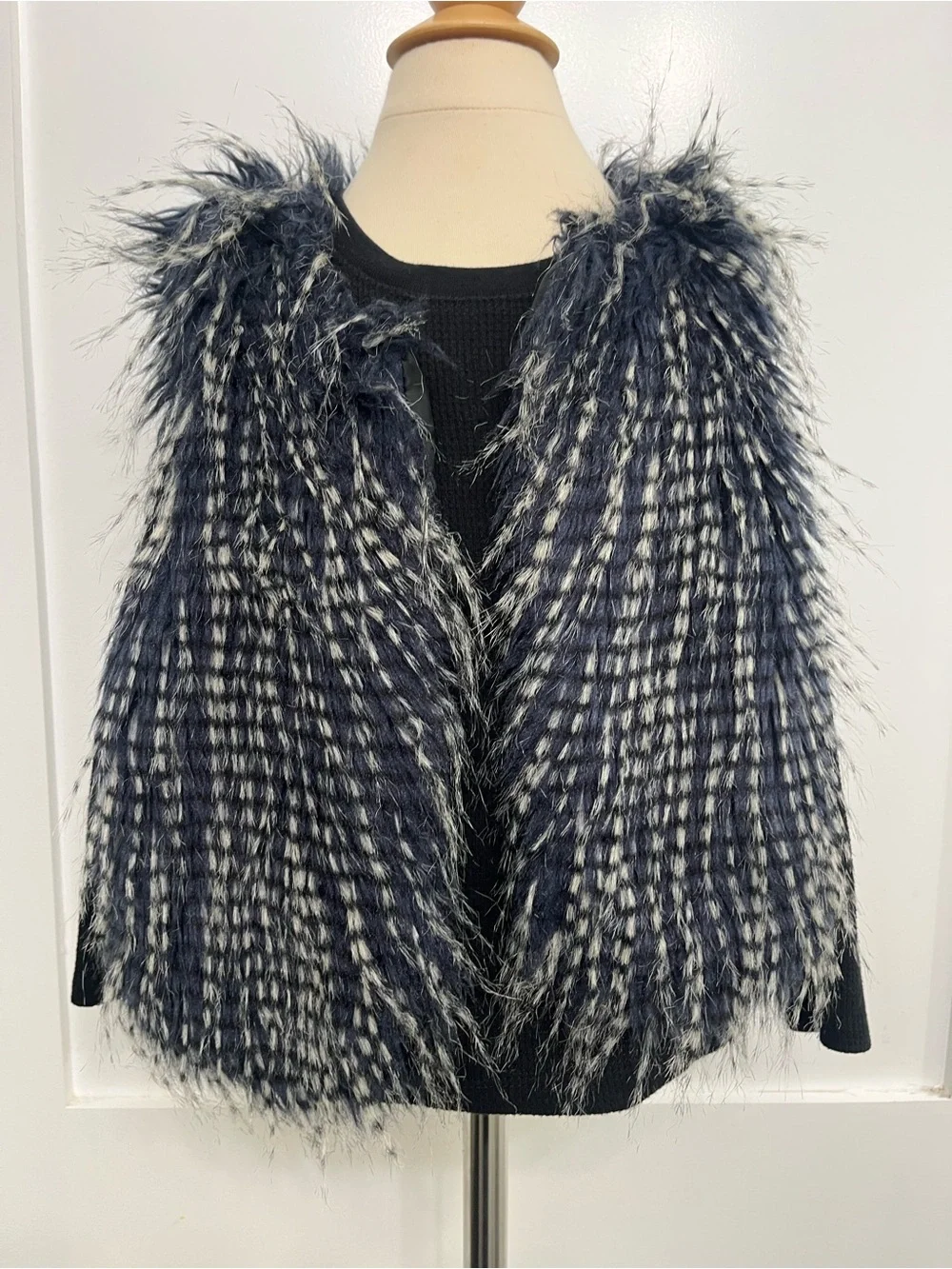 Xhilaration Faux Fur Navy and White Textured Vest